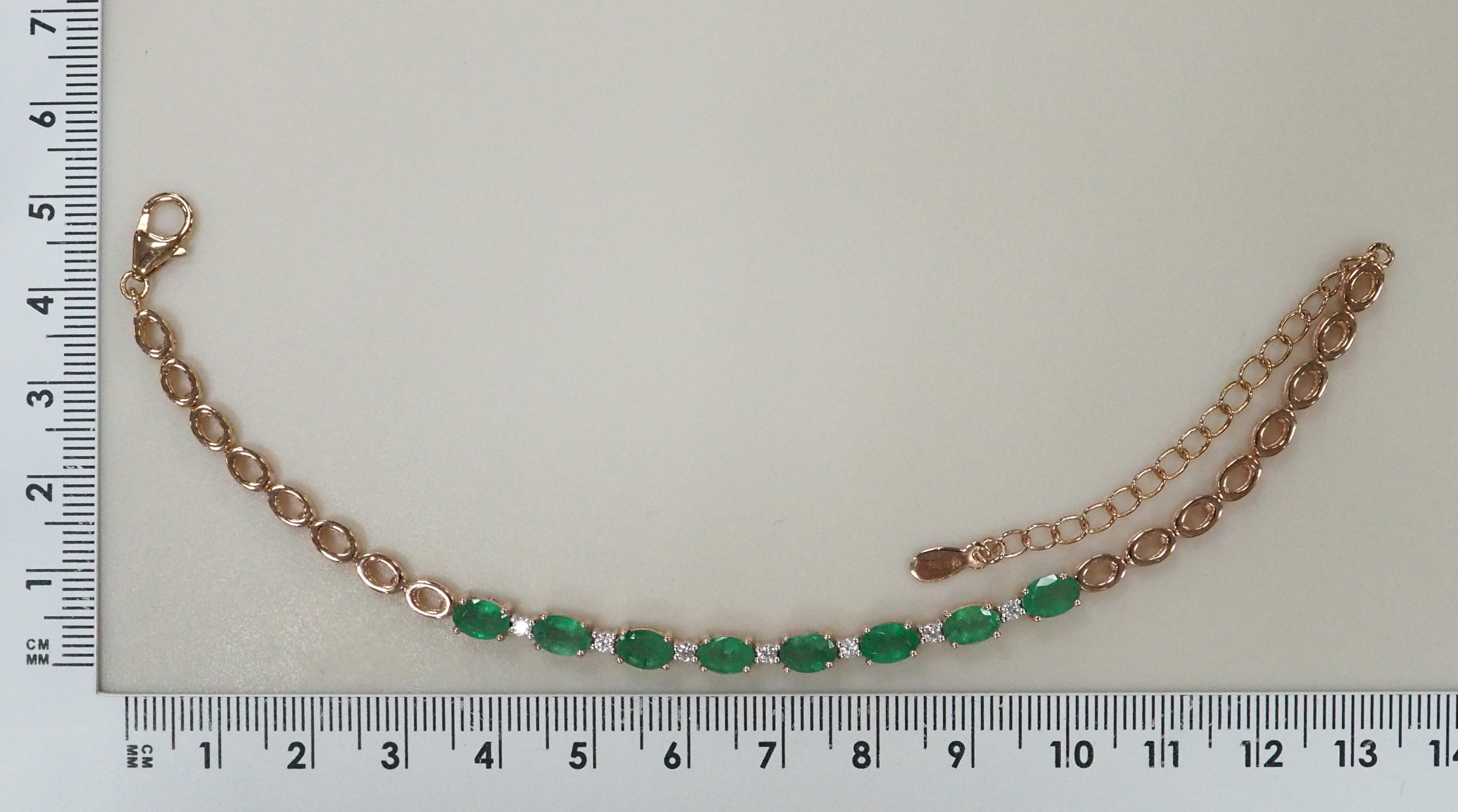 Серебряный браслет с изумрудами